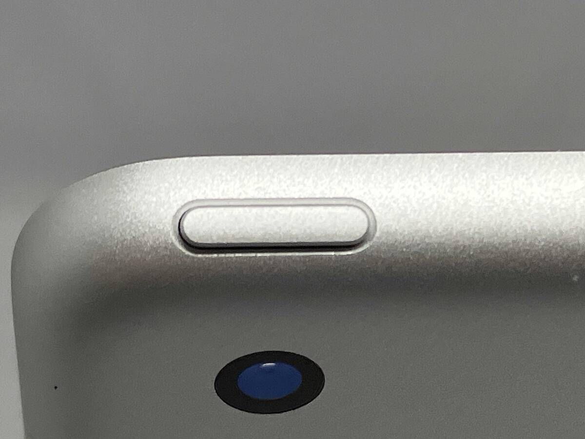  NK 2 L 3 J A iPad Wi Fi 64 GB シルバｰ iPad本体 タブレット