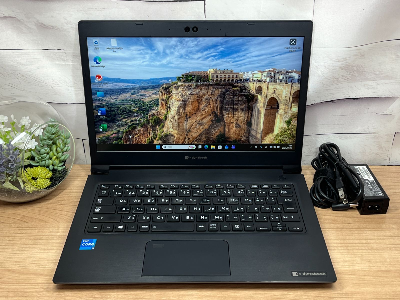 10112 Dynabook S73 HS 8GB SSD256 第11世代 office2025 軽量 Windows11