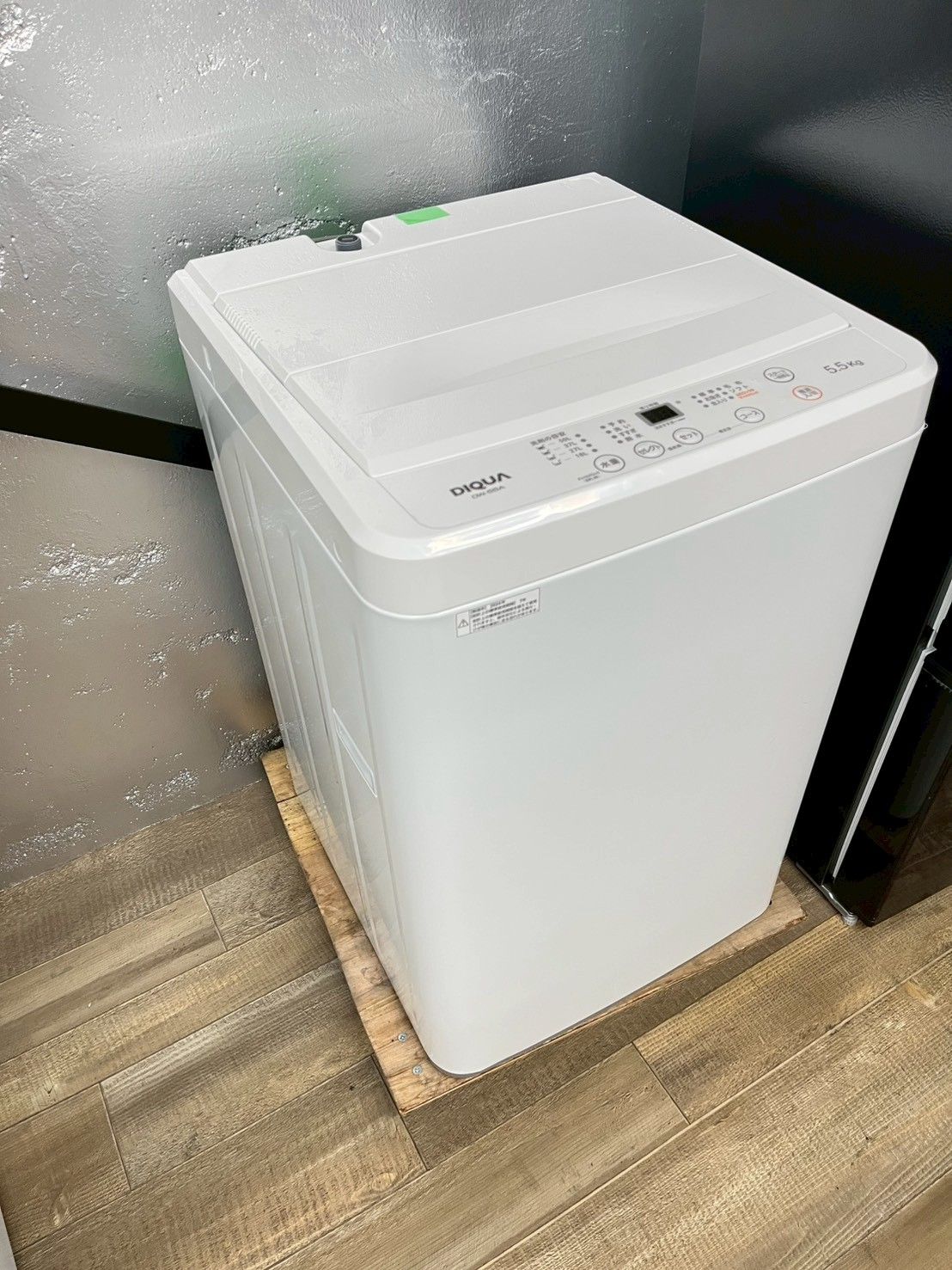高年式 大阪 3か月保障付き 洗濯機 DIQUA 5 kg DW 55 A IS 384