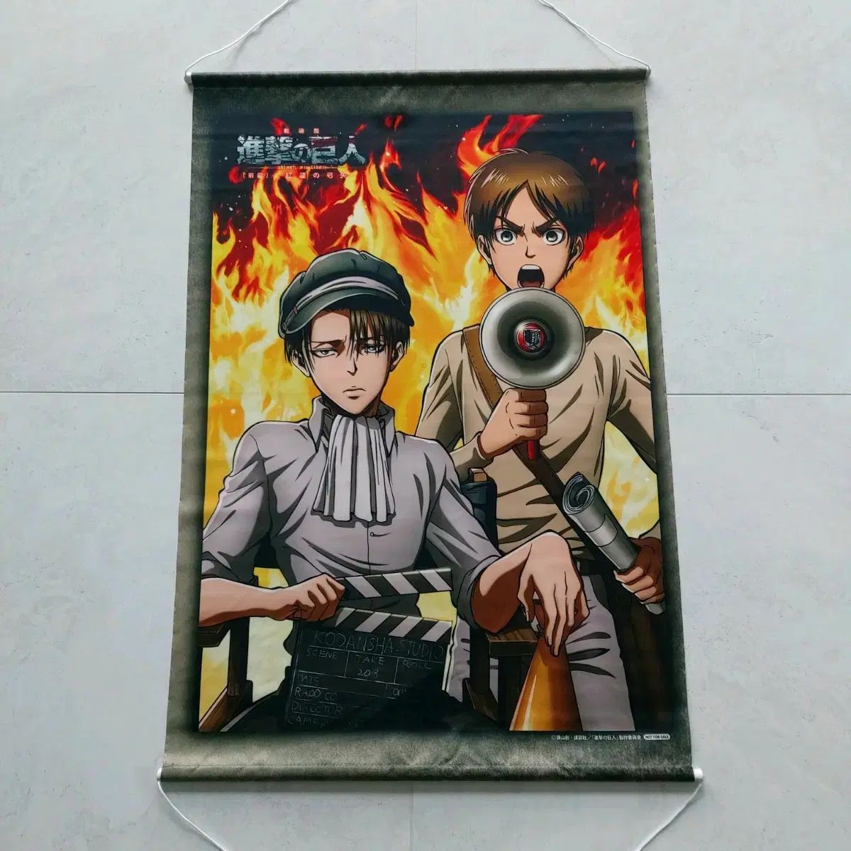 進撃の巨人 エレン リヴァイ タペストリー