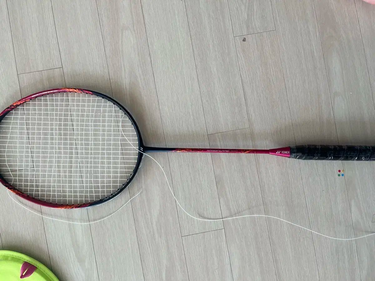 YONEX ナノフ 700 バドミントン ラケット マゼンタ