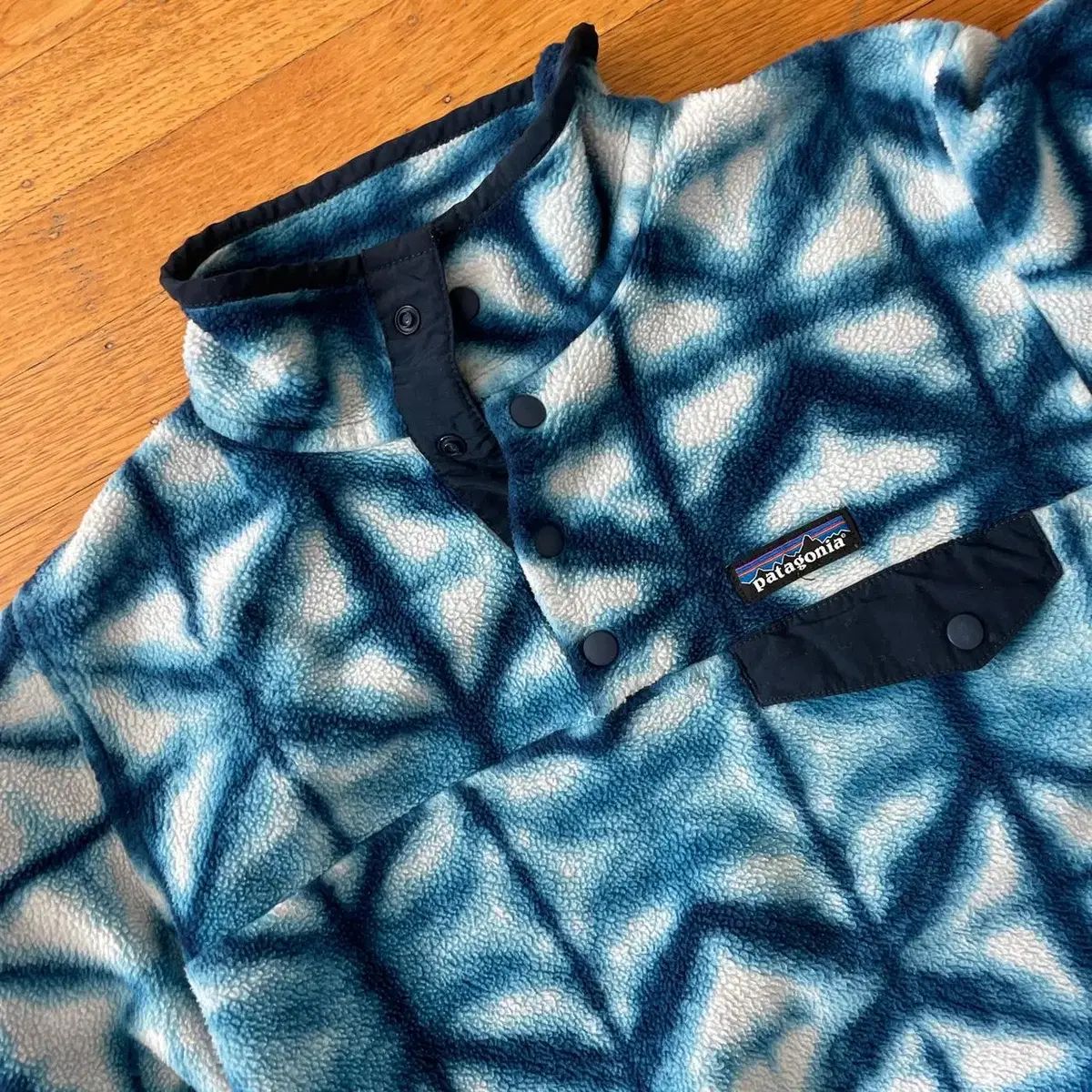 16FW パタゴニア クラシック Synchilla シンチラ スナップ-T フリース プルオーバー ブルー タイダイ