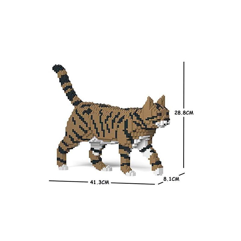 リアルな動物オブジェを作れる ブロックおもちゃ お散歩している キジトラ猫さん 41 3 8 1 高さ28 cm ネジで固定する丈夫なブロック 大人向け 立体パズル 崩れない インテリア小物 JEKCA エンヴェールヘルック