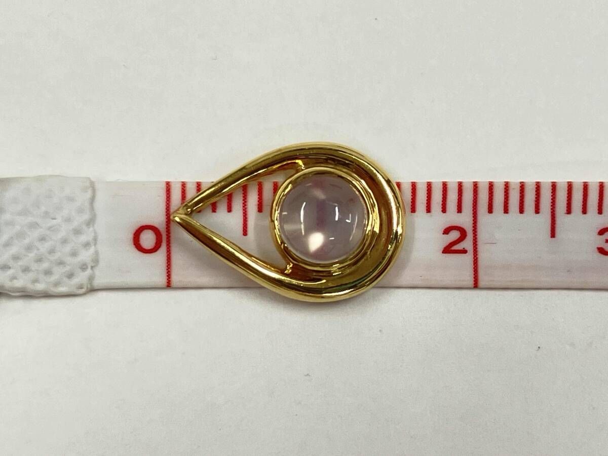  K 18 総重量1.1 g CS付 デザイントップ チャーム アクセサリー