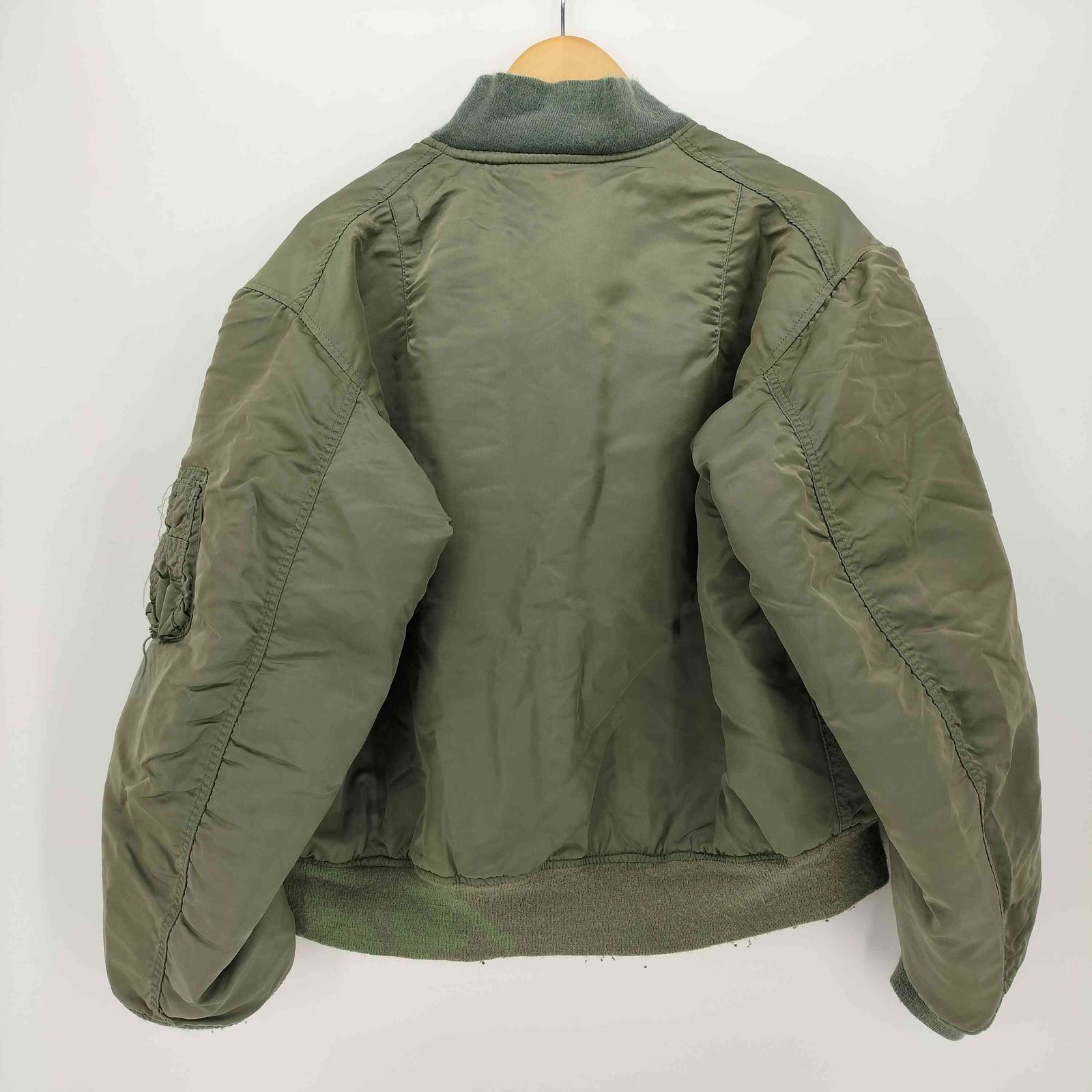 アルファインダストリーズ ALPHA INDUSTRIES 80-90S MA-1 ミリタリー ボンバー ジャケット メンズ import XL