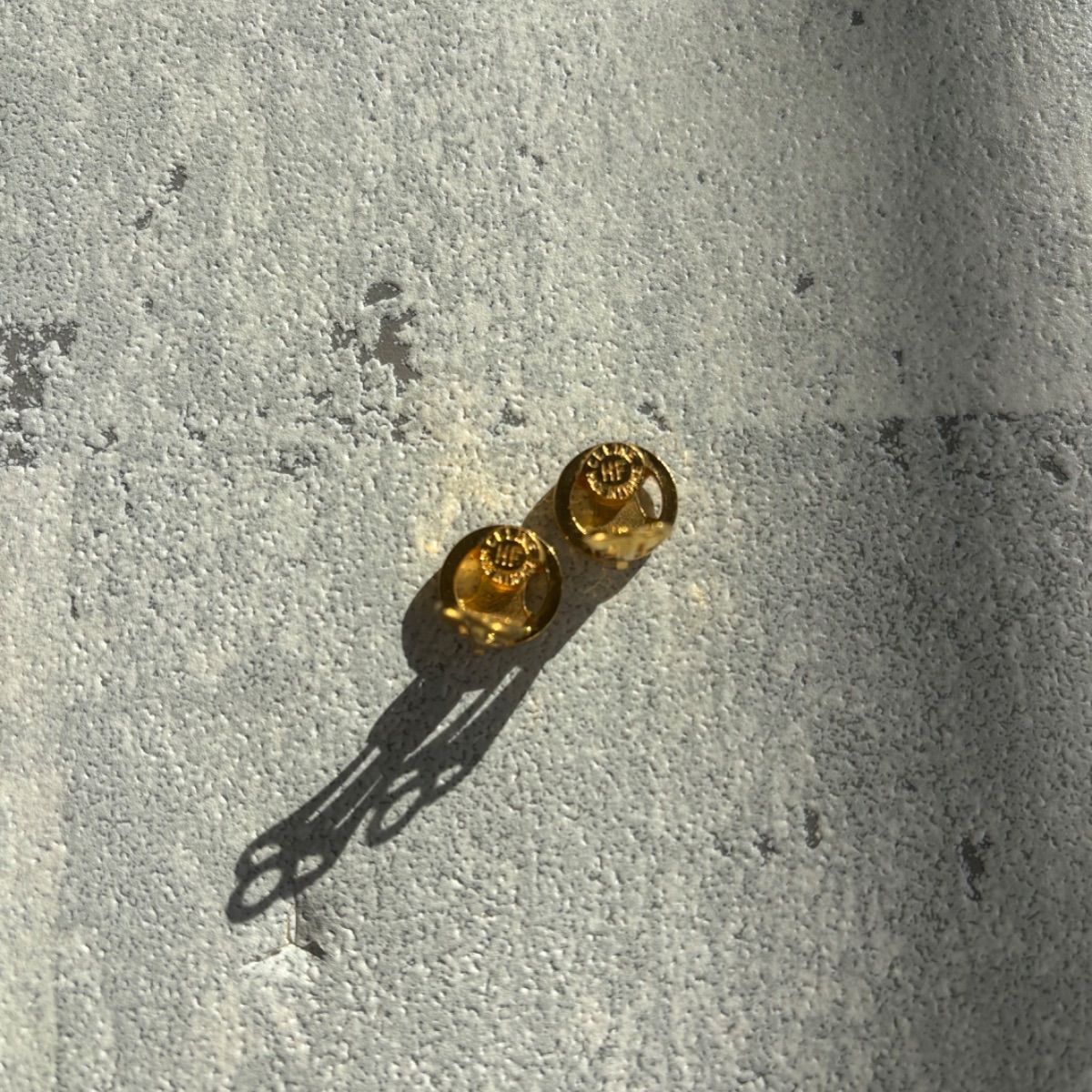 CELINE サークルトリオンフチャーム イヤリング - メルカリ 