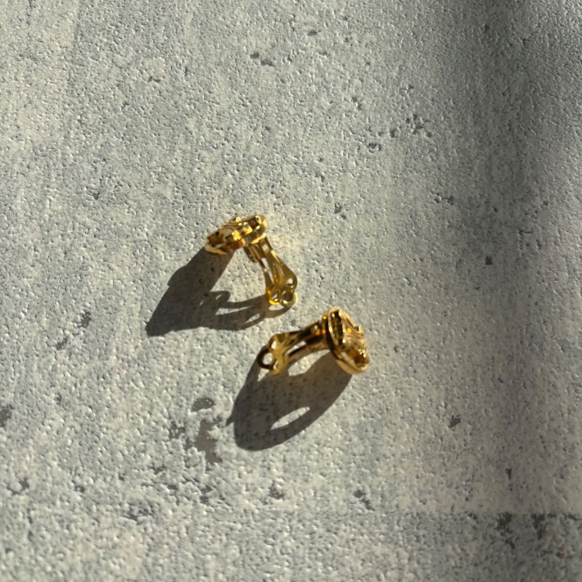 CELINE サークルトリオンフチャーム イヤリング - メルカリ 