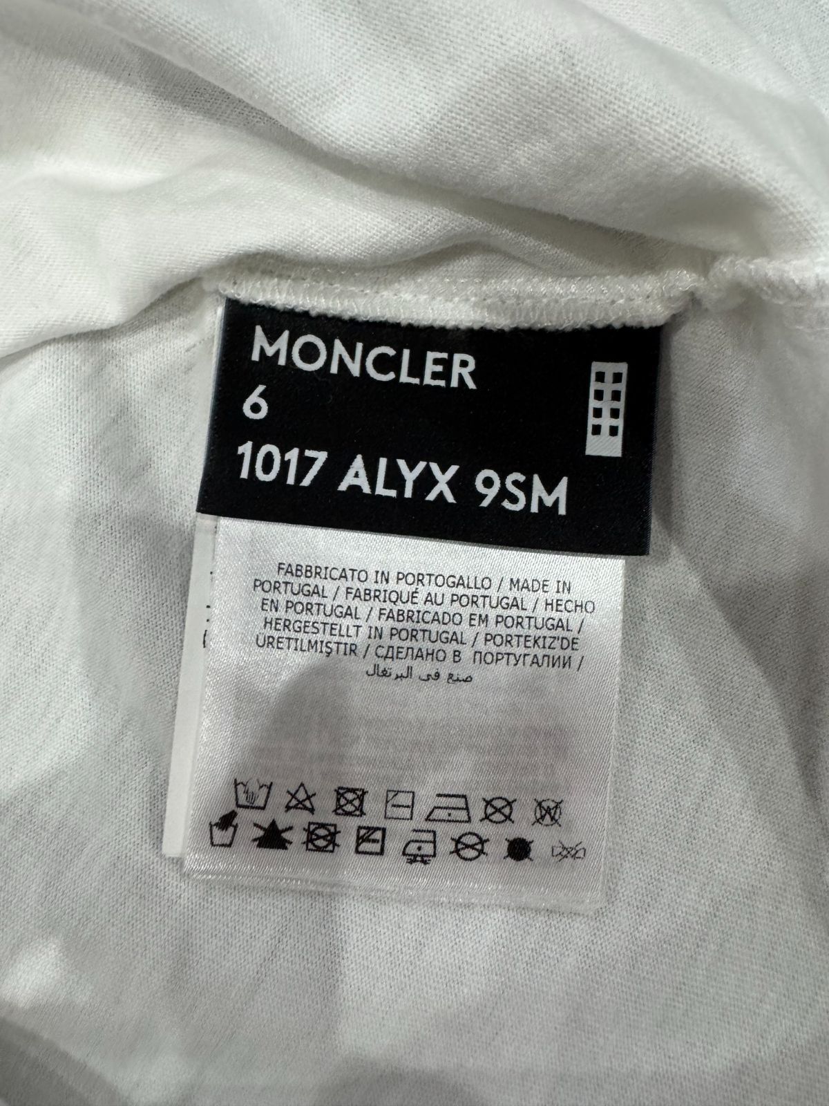 モンクレール Tシャツ