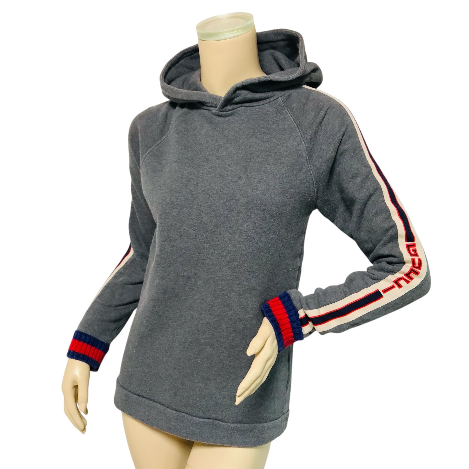 GUCCI☆グッチ・レディース シェリーライン ブランドロゴデザイン