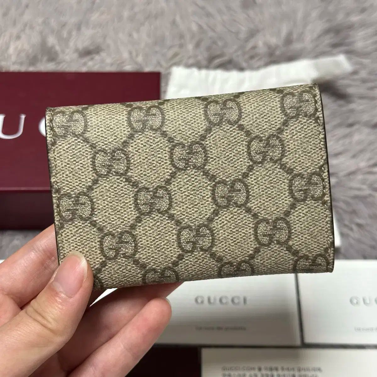 フルセット グッチ GG エンブレム バイポールド カードウォレット