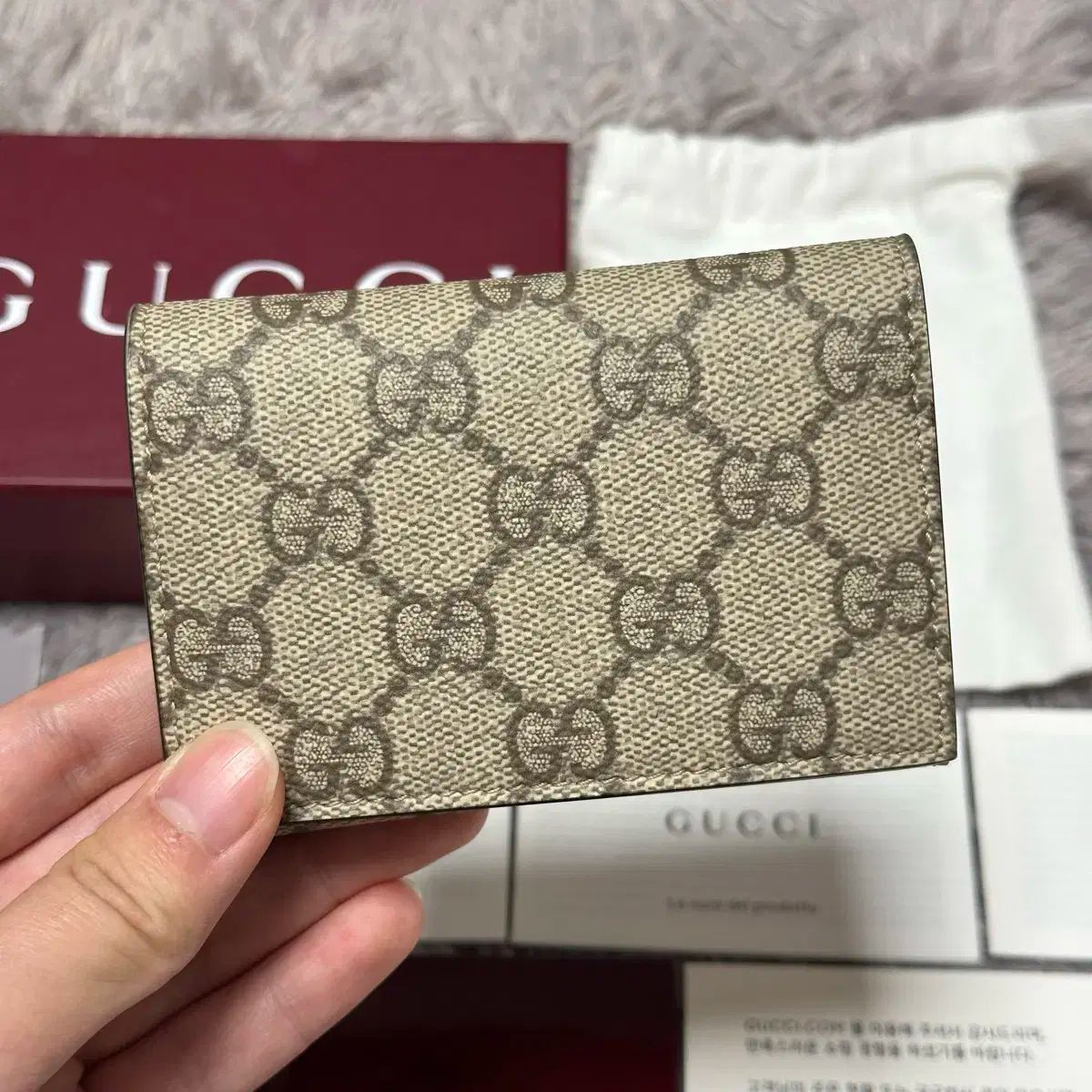 フルセット グッチ GG エンブレム バイポールド カードウォレット