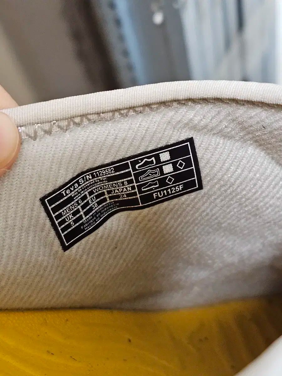  TEVA ダウンシューズ ダウン スリッパ LEE Butter Rain 240 ブルー サンダル サンダル ミュール