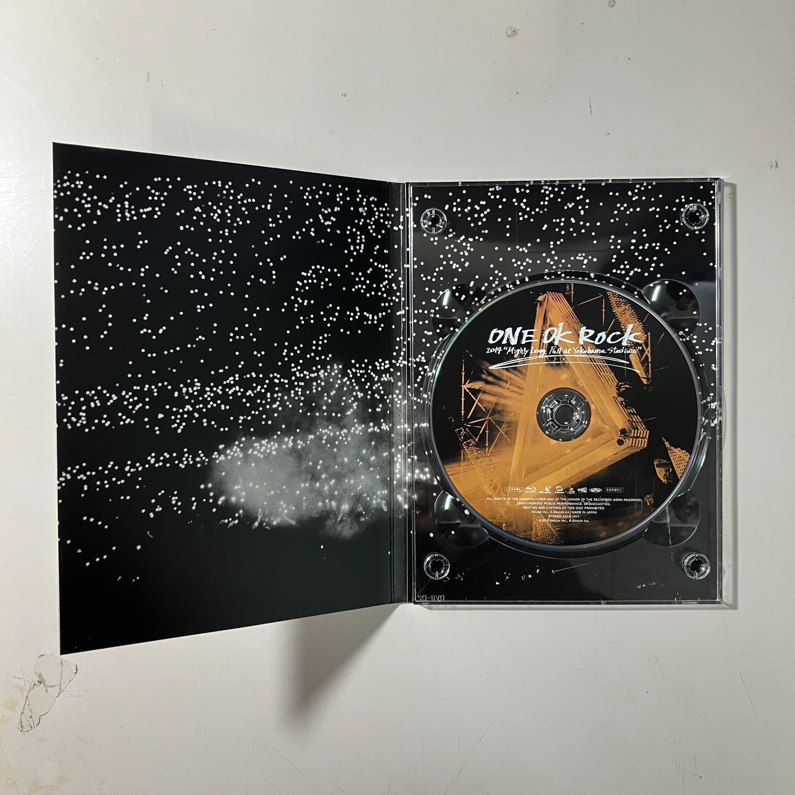 むつ18-111605】ONE OK ROCK 横浜スタジアム DVD 2014 - メルカリ