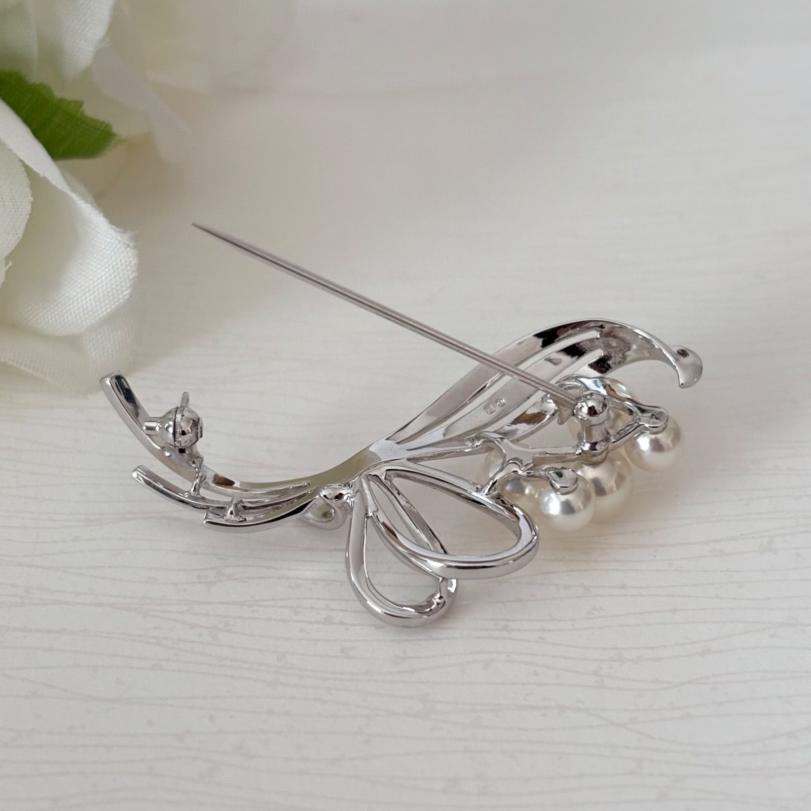 061【ミキモト】シルバー　パール　ブローチ　花束 431【ミキモト】シルバー ブローチ パール 花束 - メルカリ