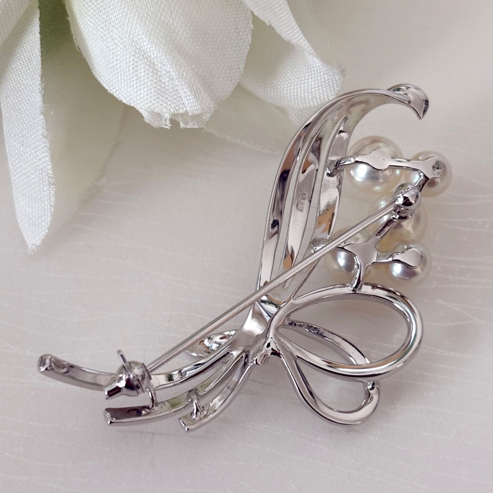 431【ミキモト】シルバー ブローチ パール 花束 - メルカリ