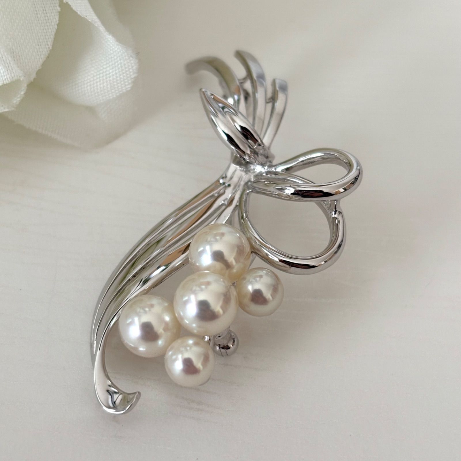 248【ミキモト】シルバー　パール　ブローチ　リボン　花束 431【ミキモト】シルバー ブローチ パール 花束 - メルカリ