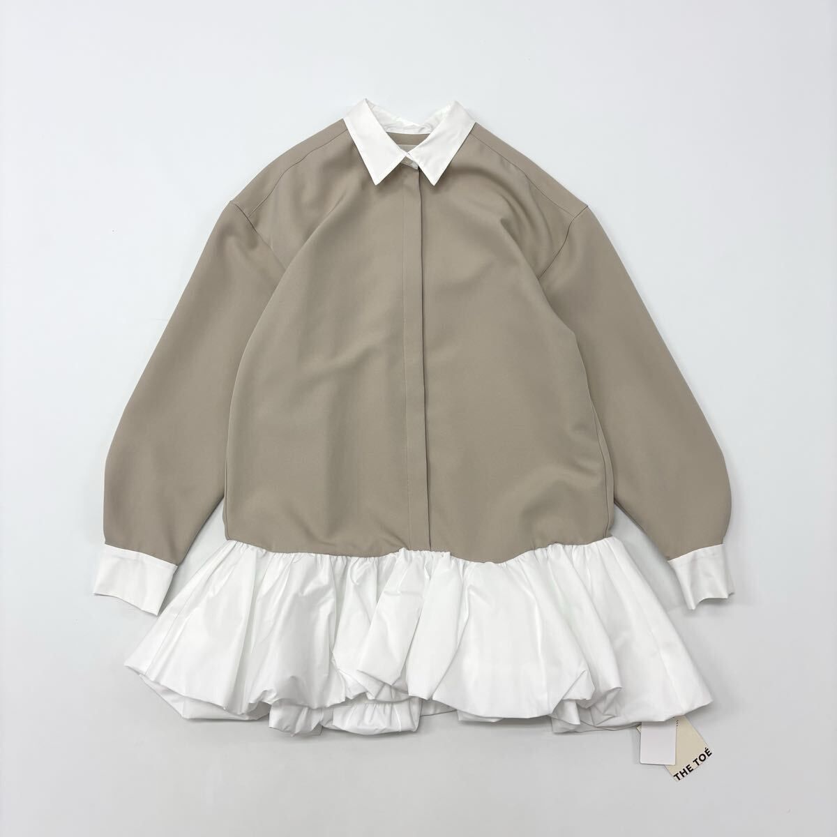 THE TOE BATTERSEA ONEPIECE ザトゥー クラシック と モダン を融合させた 洗練された ワンピース サイズ M 定価23 100円 711-0060