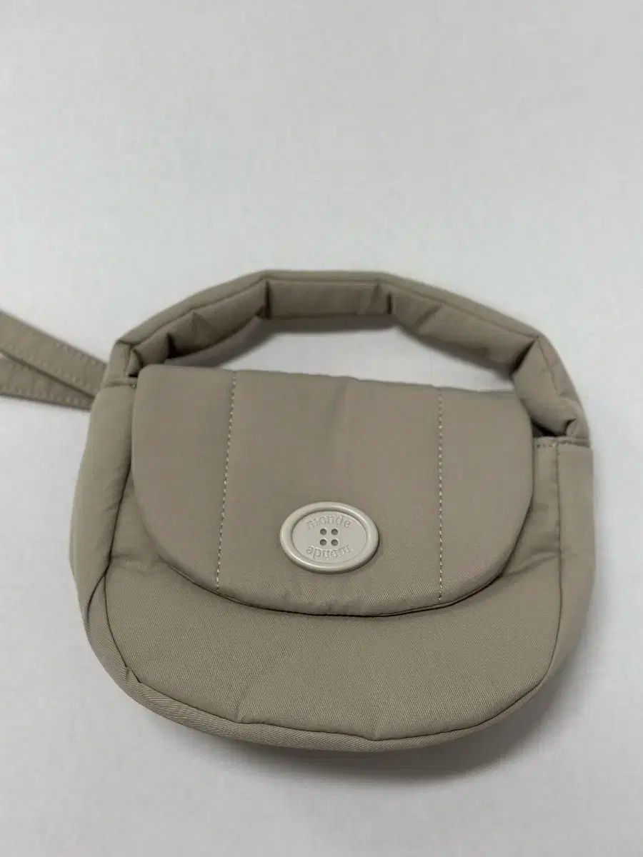 モンデモンド Classic ボタン ダウン クロスバック