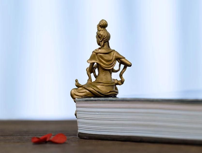 仏教美術 仏像 持蓮自在観音仏像神像 観世音菩薩像 銅製 工芸品 - メルカリ