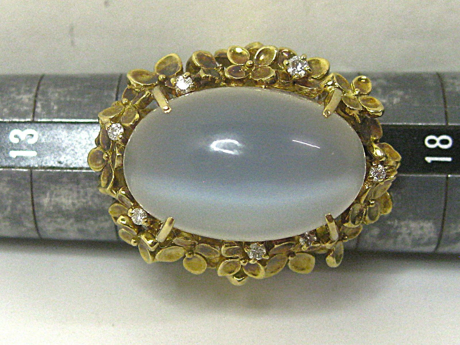 極美品K18 18金リング指輪 ムンストーン19.32ctダイヤ7ヶ0.12ct - メルカリ