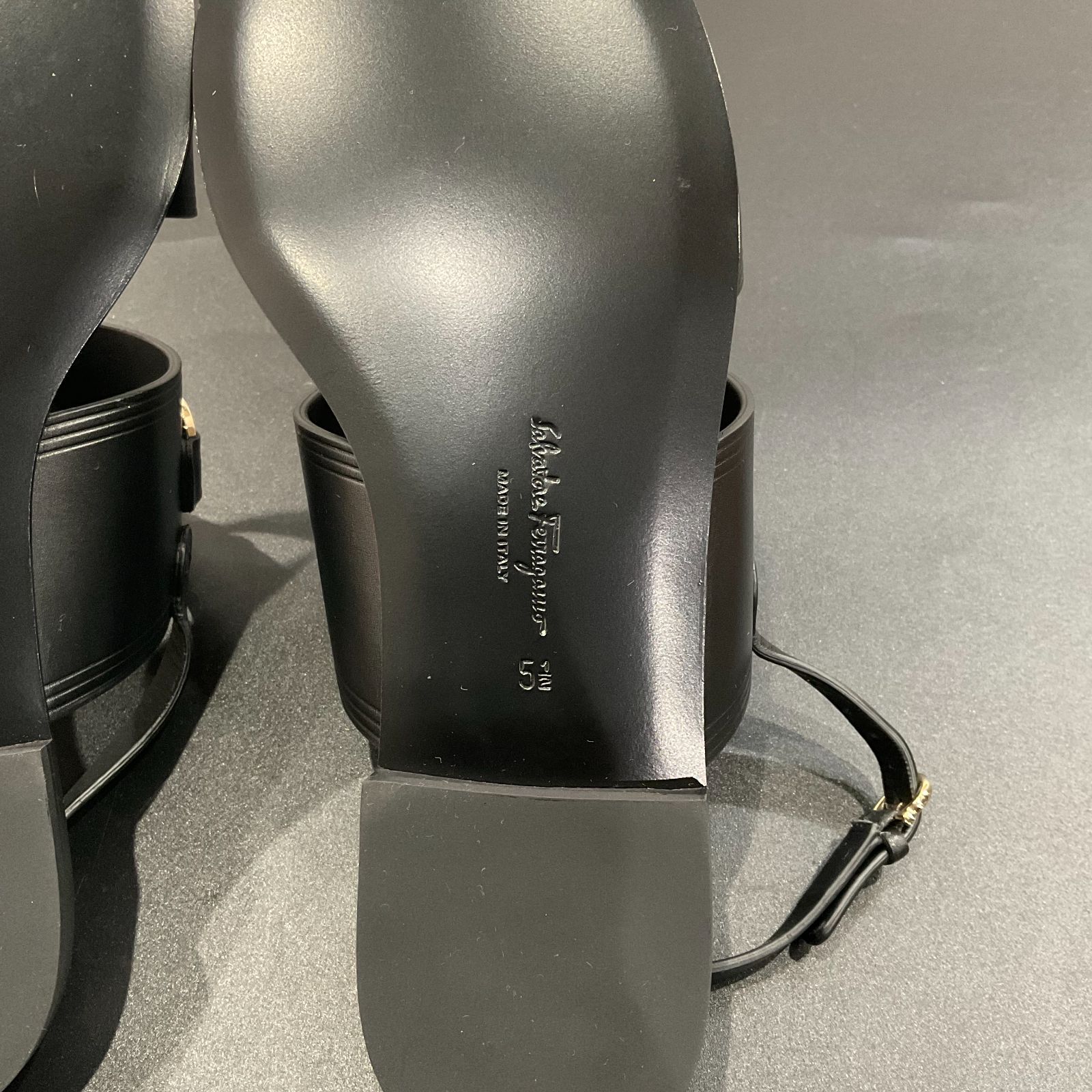 レザー サンダル