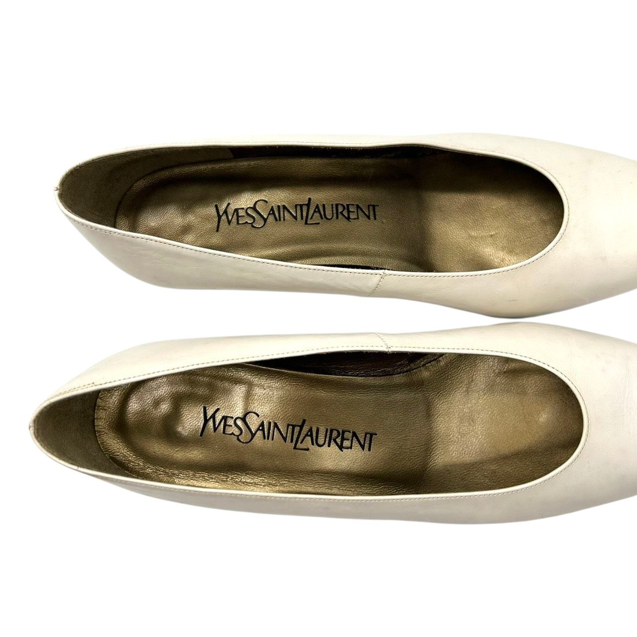 イヴサンローラン YSL パンプス ポインテッドトゥ プレーン レザー 本革 オフホワイト アイボリー 36 23 cm ヴィンテージ クラシック YSLロゴ レディース ハイヒール エレガント フェミニン フォーマル オフィス ビジネス 通勤 CT 1