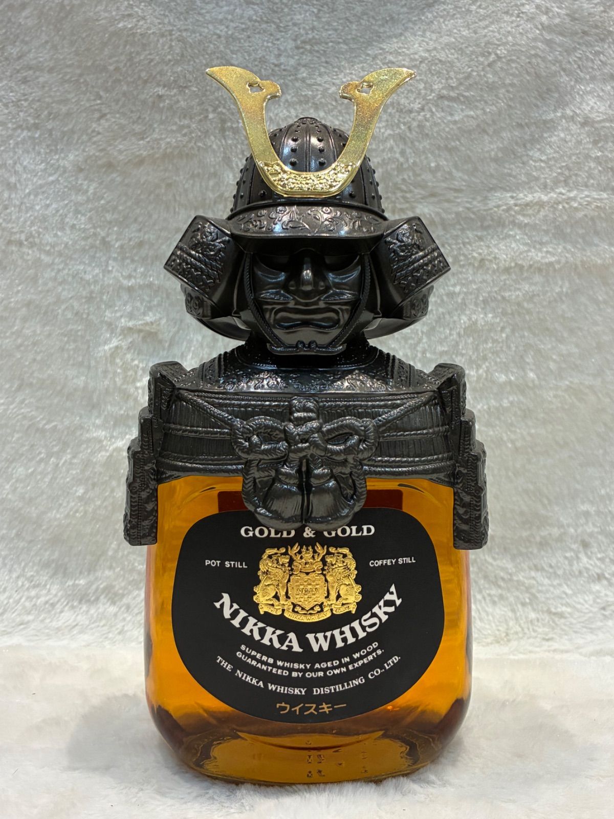 ニッカウイスキー GOLD & GOLD 武士の像 750ml 43% - メルカリ