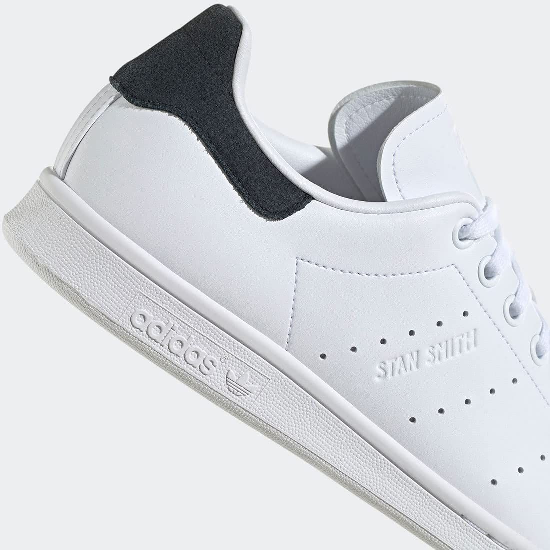 アディダス スタンスミス