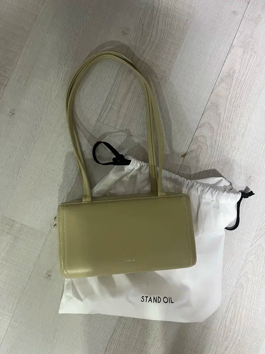 スタンドオイル ポストバッグ サンド