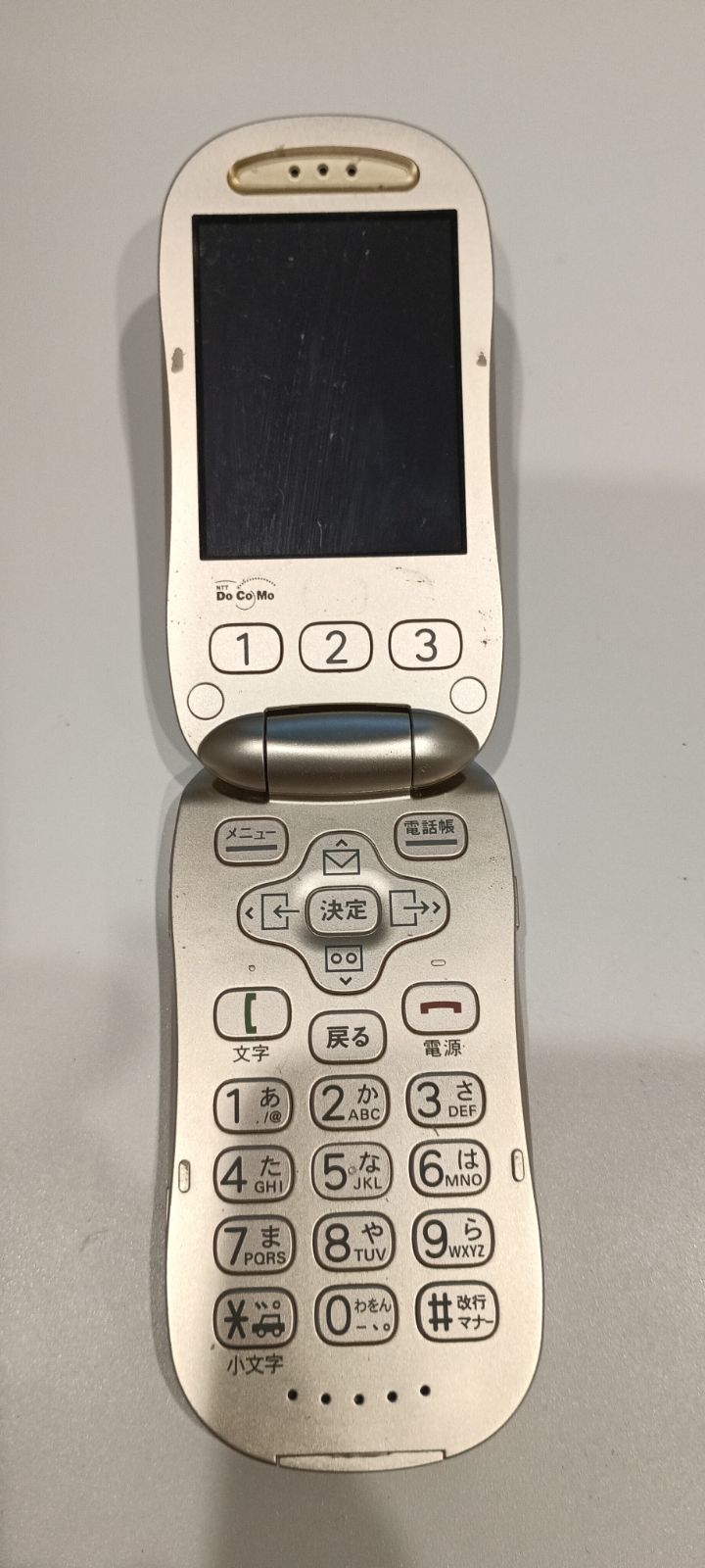 DOCOMO ジャンクガラケー 7台セット - メルカリ