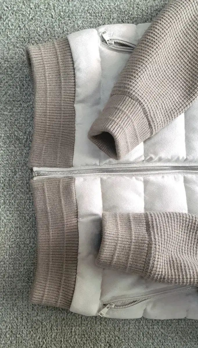 ニット ジップアップ