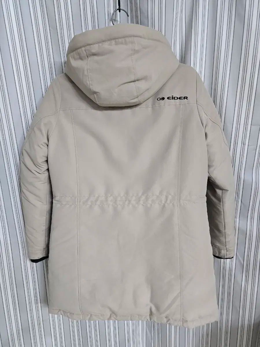 100 EIDER ベージュ フード ダウンジャケット