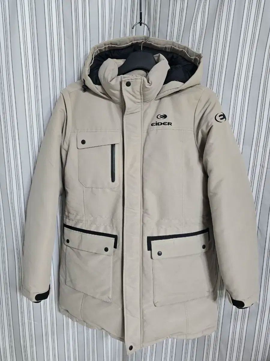 100 EIDER ベージュ フード ダウンジャケット