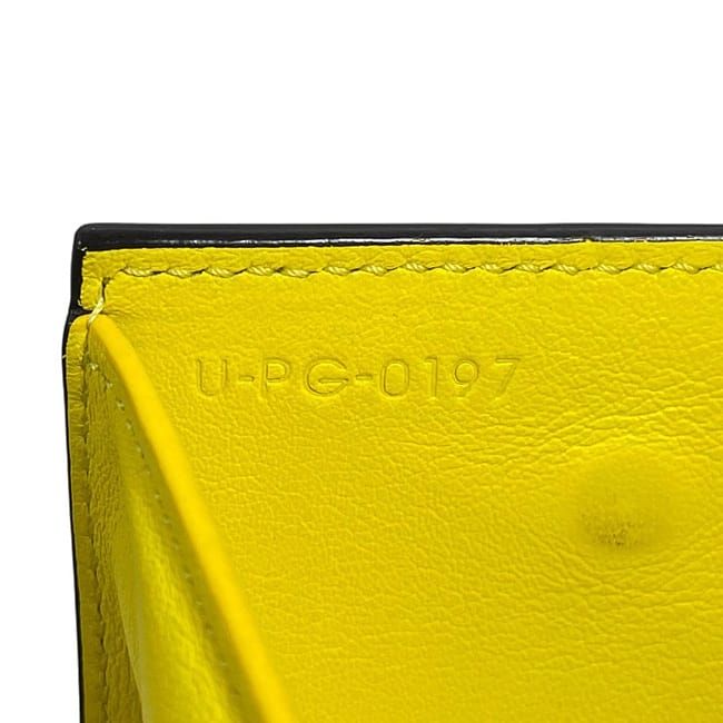 トリフォールド ウォレット