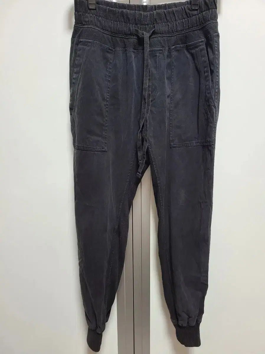 BEAKER ジェームスパール ジョガーパンツ