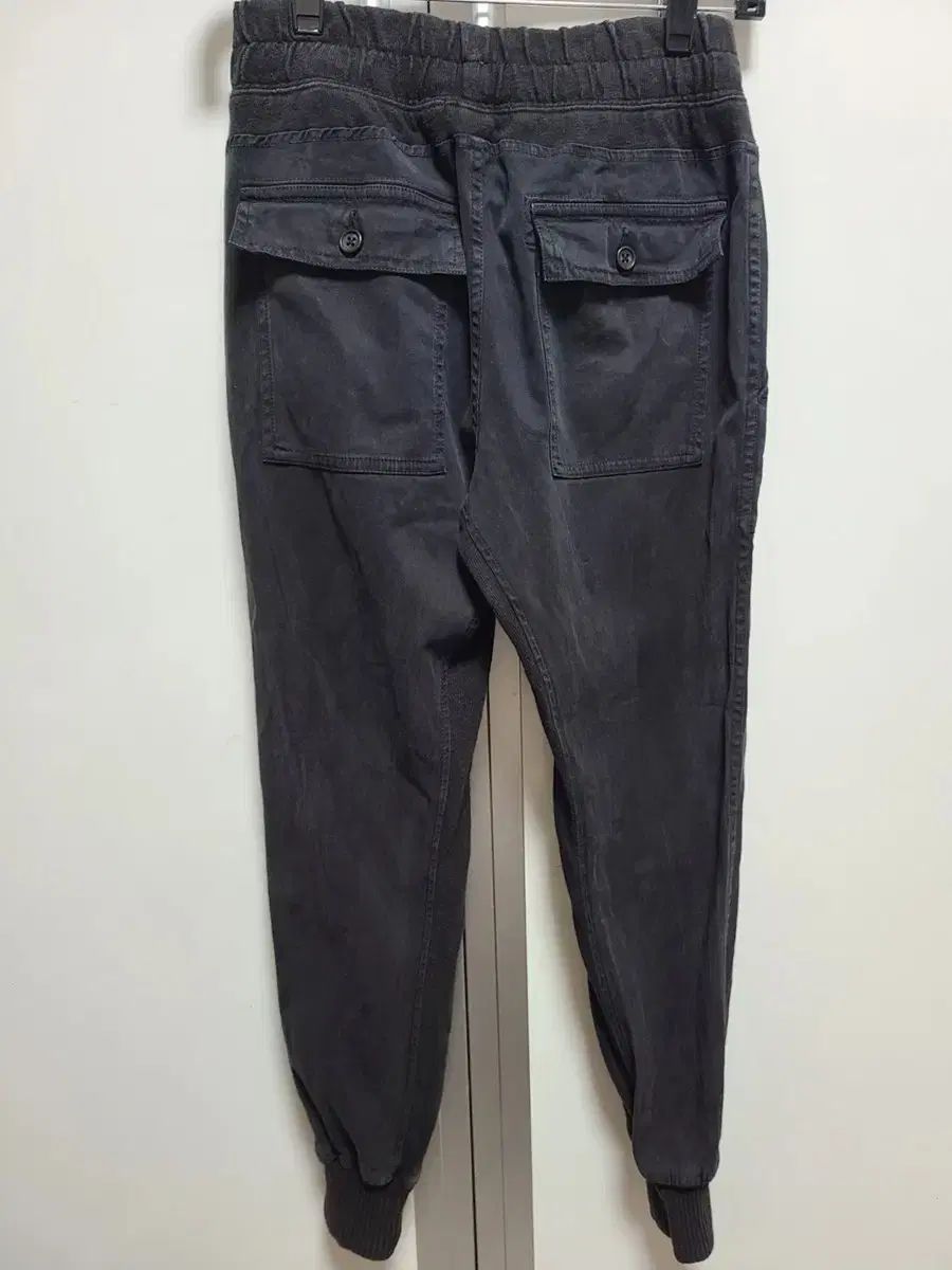 BEAKER ジェームスパール ジョガーパンツ