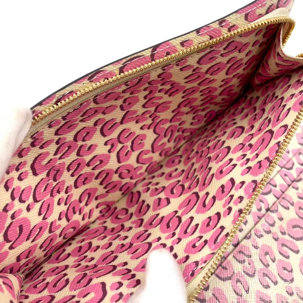 二つ折り長財布 レオパード