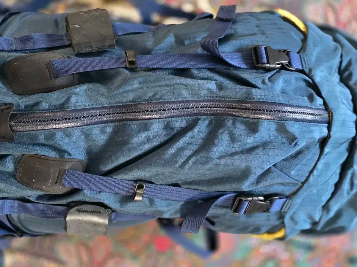 ARC TERYX アークテリクス パープル 35