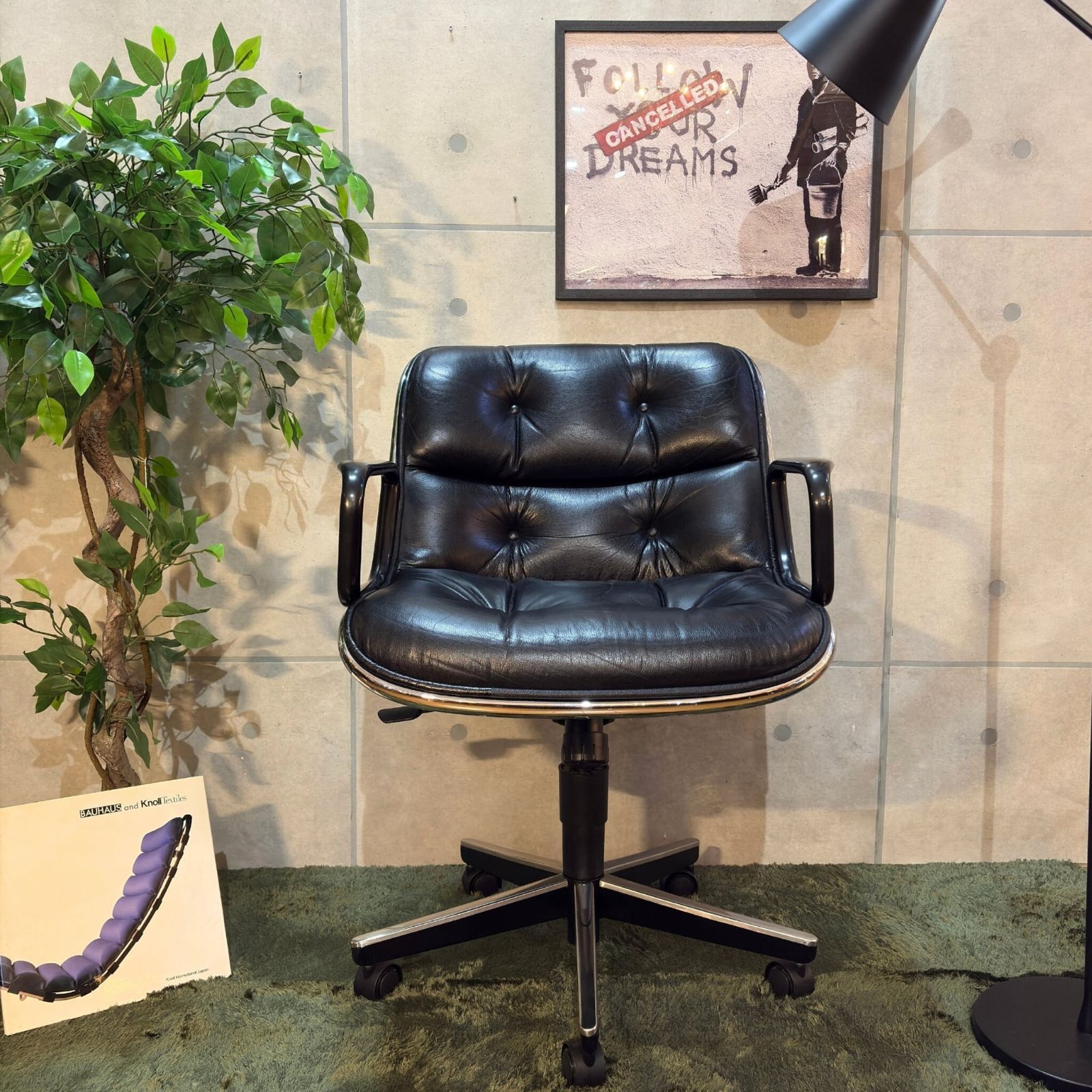 Knoll ノール ポロックチェア Pollock Executive Chair 肘付き 回転機能 ガス圧昇降機能 リクライニング機能 5スターベース 本革 ブラック 5本脚