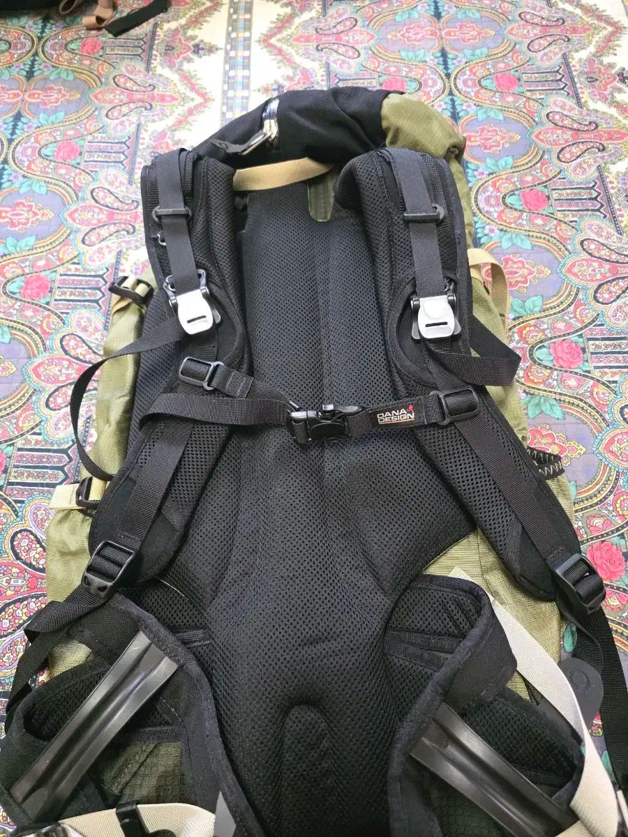 Salish 登山リュックサック