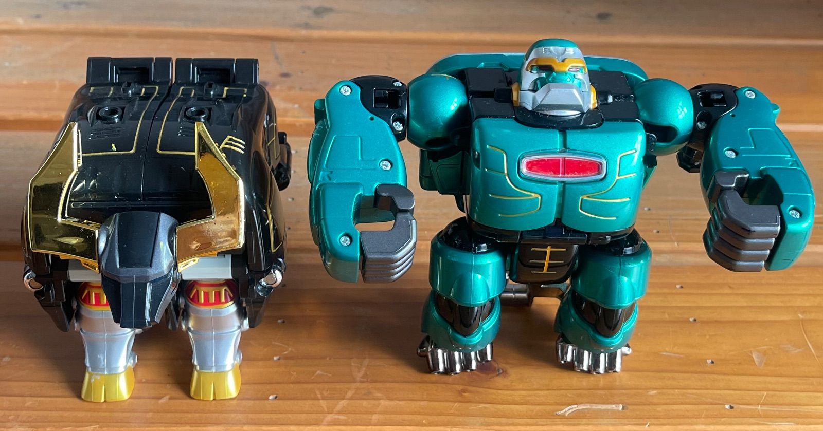 百獣戦隊ガオレンジャー ガオゴリラ ガオバイソン - メルカリ