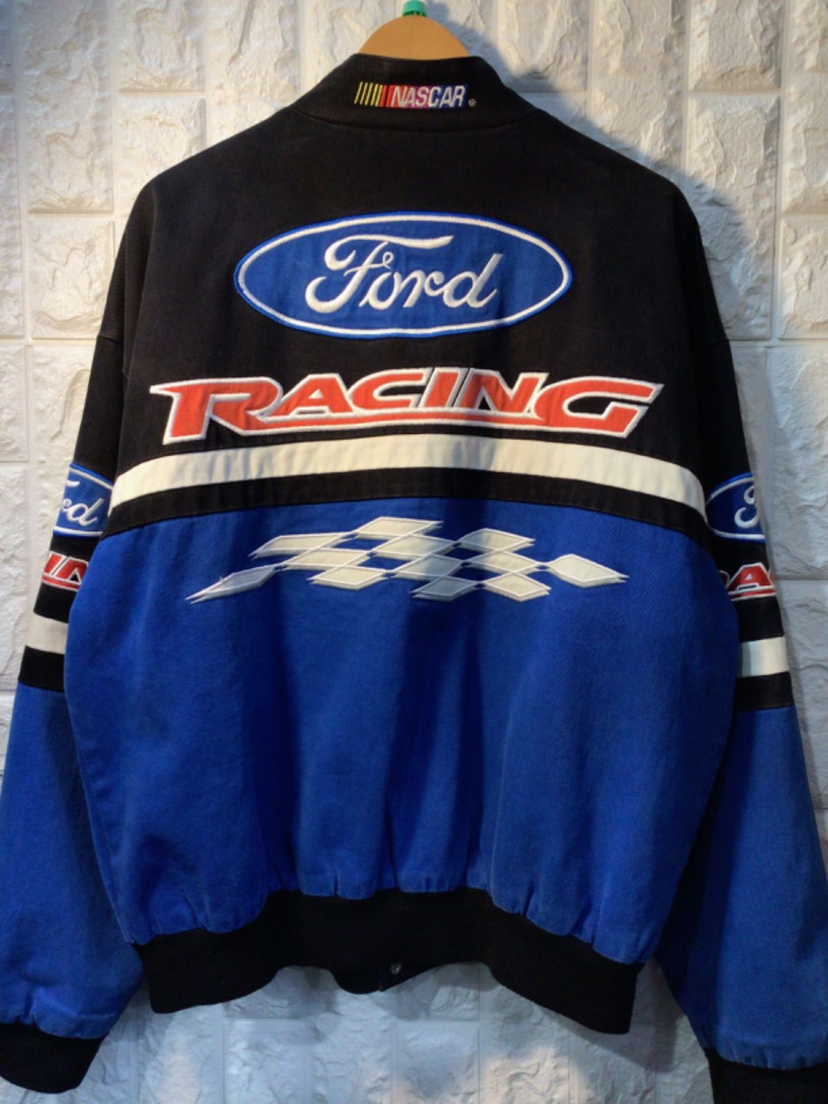 RACING CHAMPIONS 00 s FORD RACING JACKET