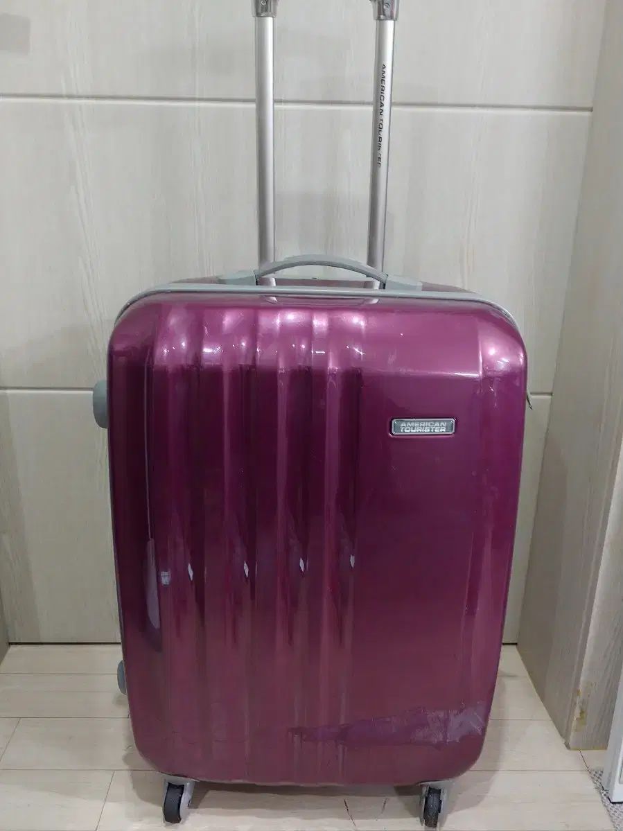 24インチ AMERICAN TOURISTER 旅行用キャリー