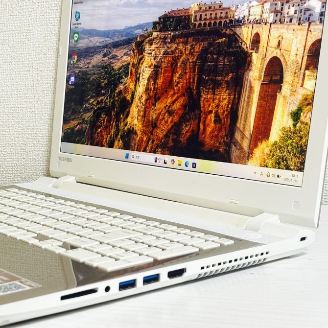 東芝Windows11ノートパソコンi5メモリ16GB薄型Office付き 良品 51W7rKqAlfL.jpg