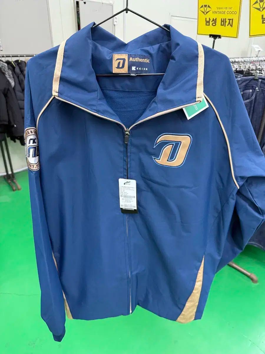 NCダイノス 2019 アセンティック 秋冬用アウター