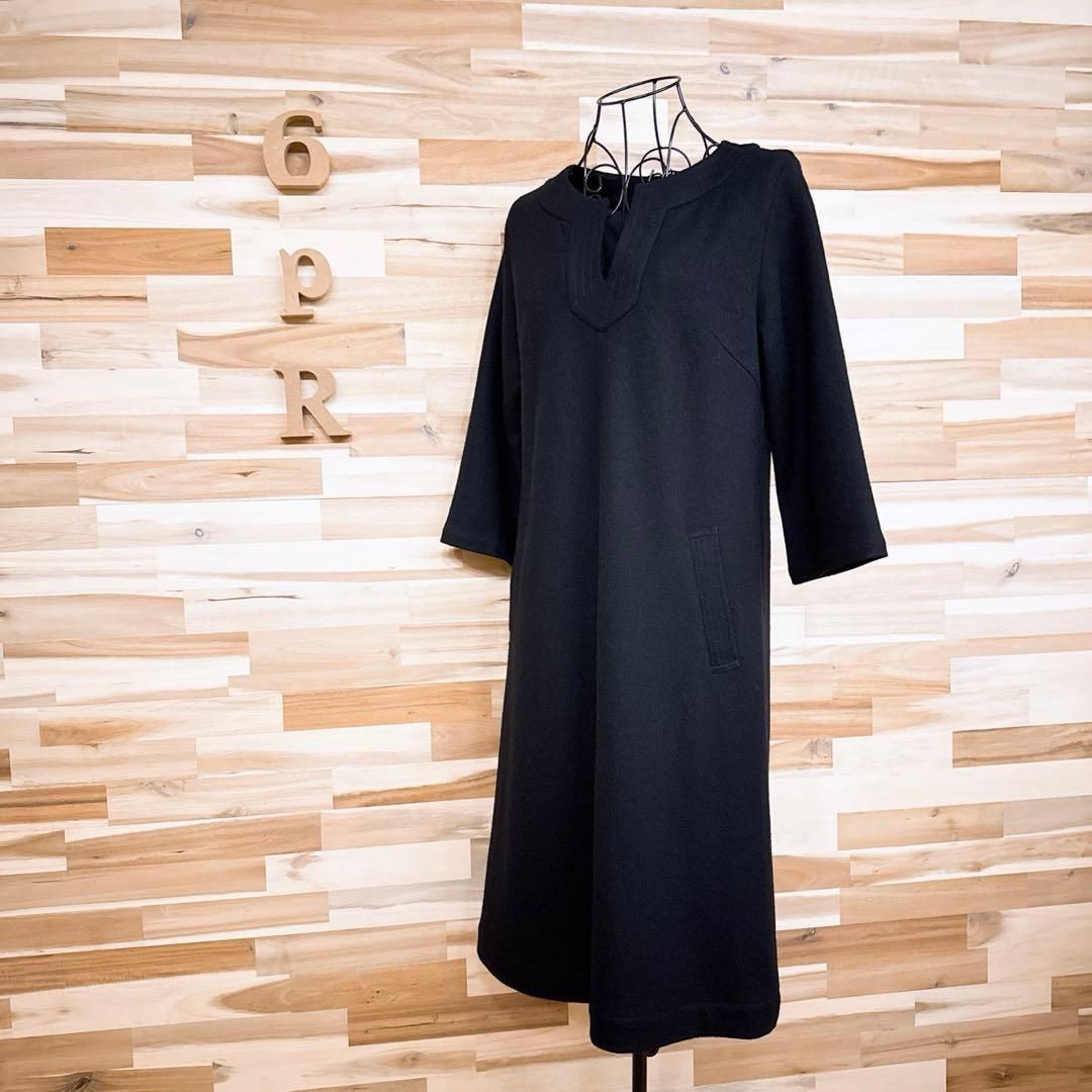 ダーマ DAMAVネック ウール ワンピース 黒ブラック