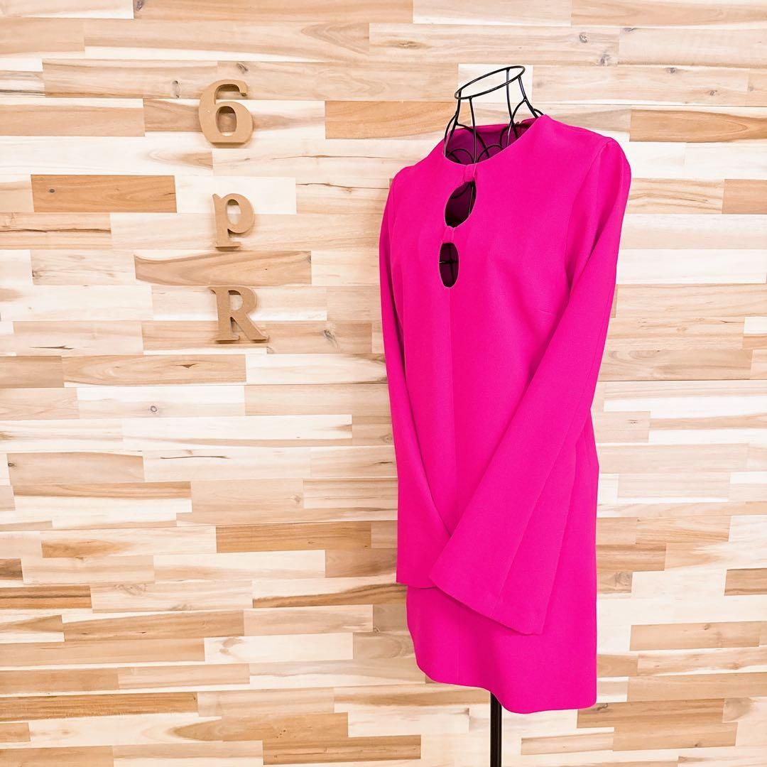 ザラ カットアウト ミニ ドレス ワンピース ビビットピンク XSピンク