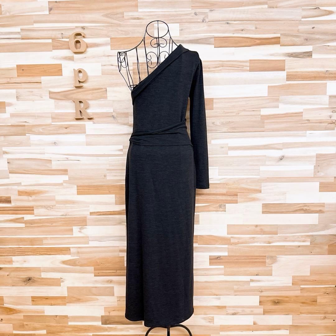 ワンショルダー ロング