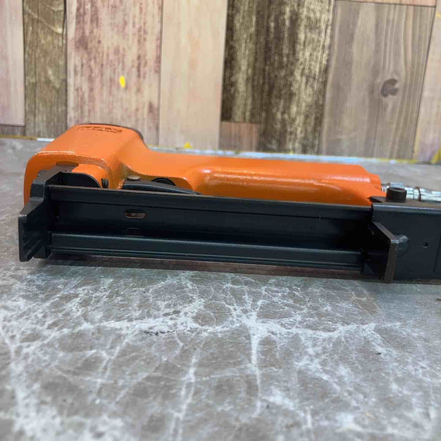 常圧エアタッカ TA-20