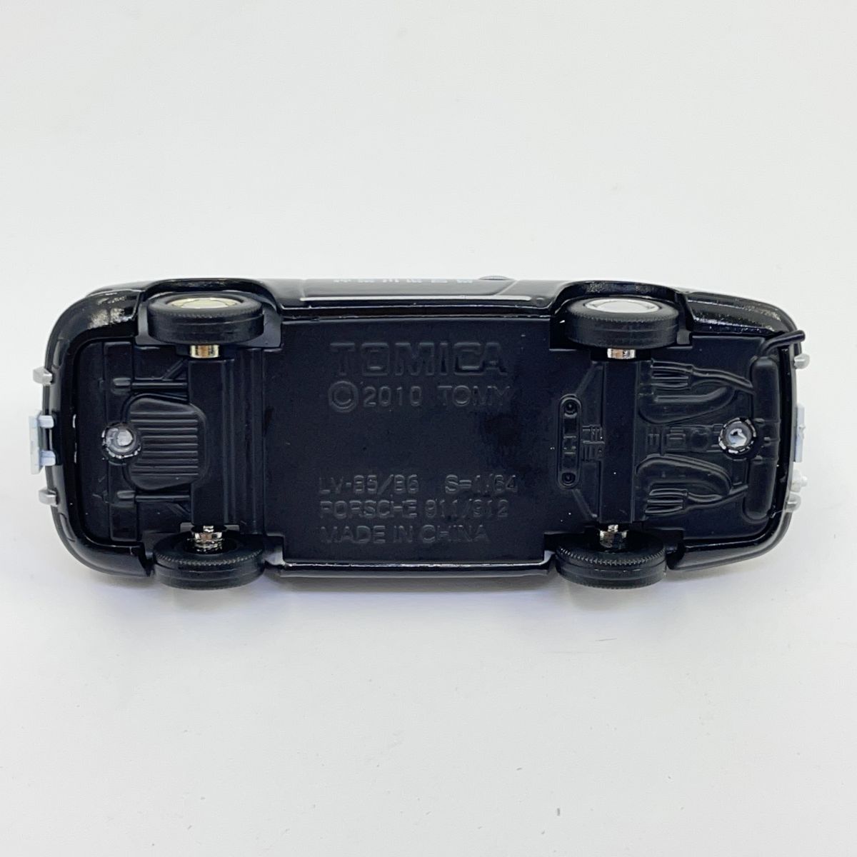トミカリミテッドヴィンテージ LV-85a ポルシェ 912(1968年式
